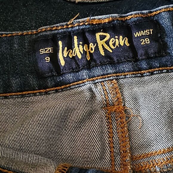 Indigo Rein juniors size 9 shorts - Picture 3 of 5